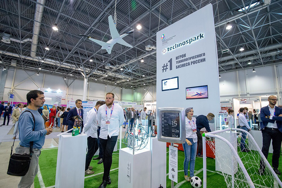 Наноцентры ФИОП представили вышедшие на рынок стартапы на форуме «Технопром»