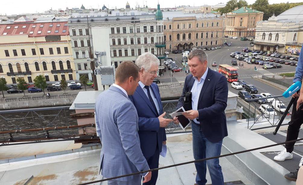 Solartek установил инновационные солнечные крыши на здания Санкт-Петербурга