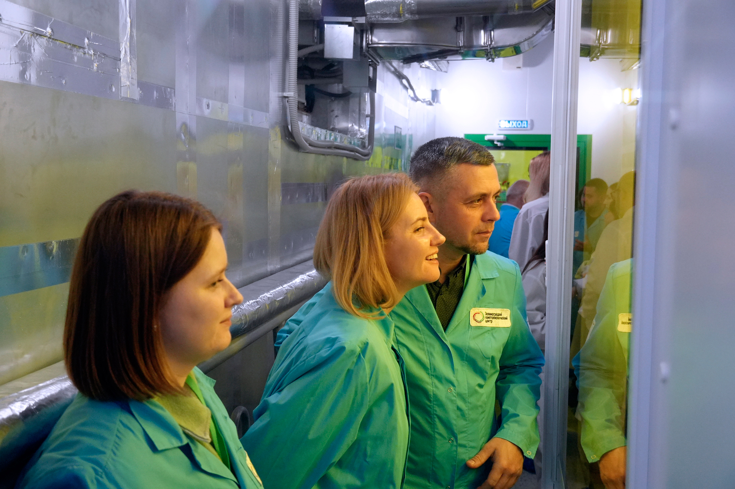 Зеленоградский нанотехнологический центр представил российским инженерам первый отечественный фотолитограф