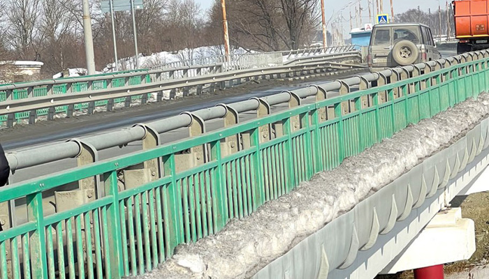 На Сахалине завершили ремонт моста через реку Амурскую